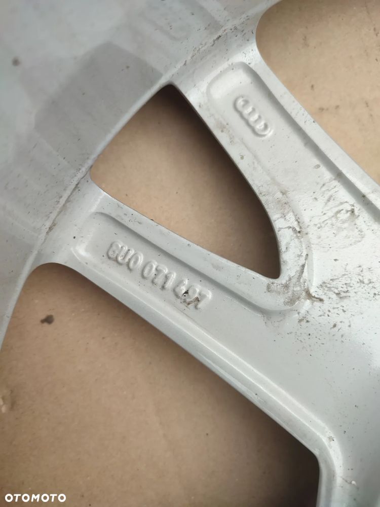 Felga aluminiowa Audi 17 cali 5x112 6.5Jx17 ET33 8U0071497 - 3