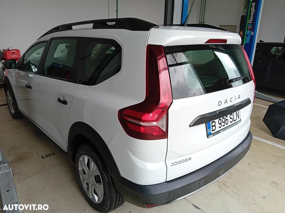 Dacia Jogger 5 locuri TCe 110 Essential - 4