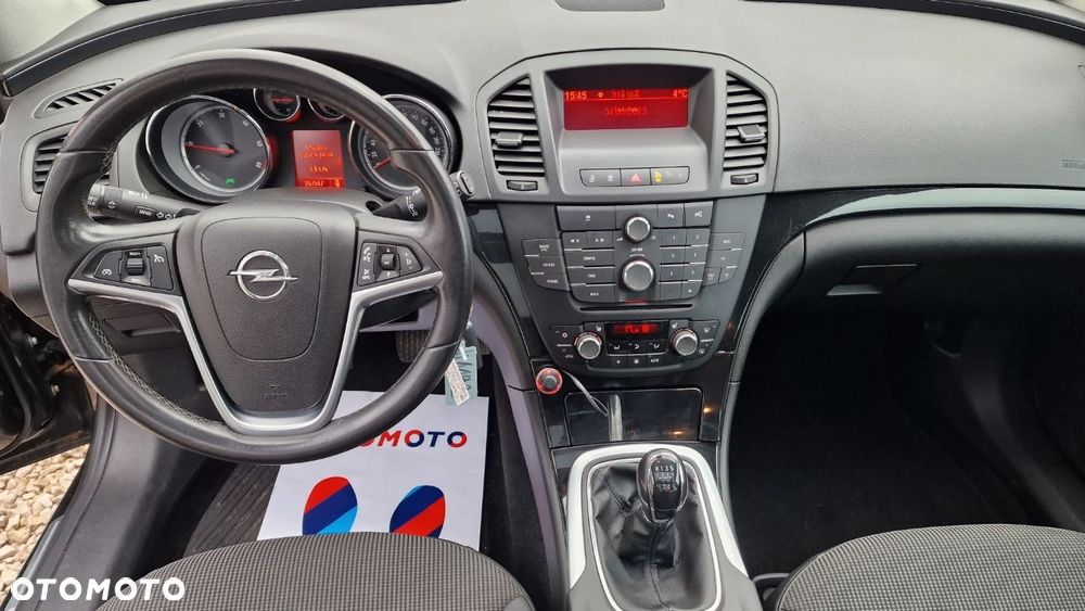 Opel Insignia - 8