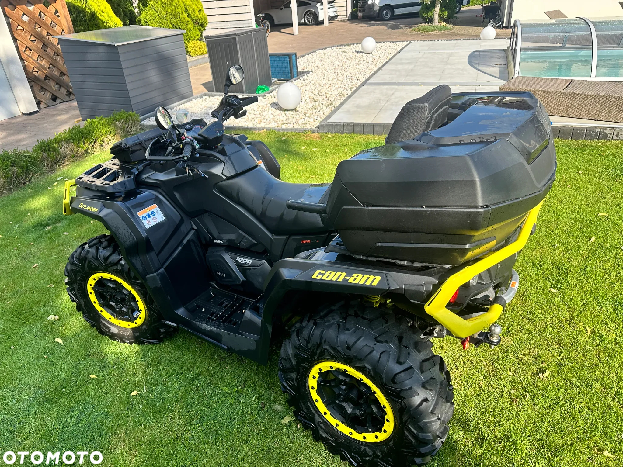Can-Am Outlander Max
