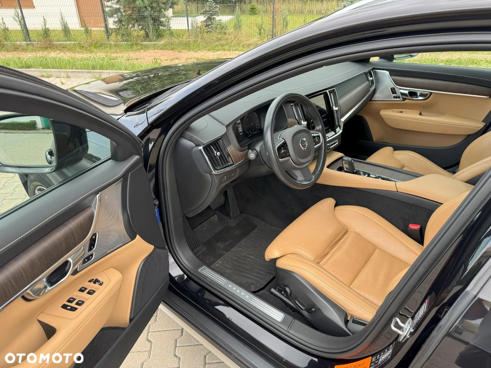 Volvo V90 Cross Country D5 AWD Pro - 7