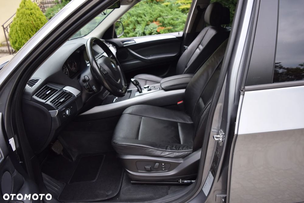 BMW X5 xDrive30d - 14