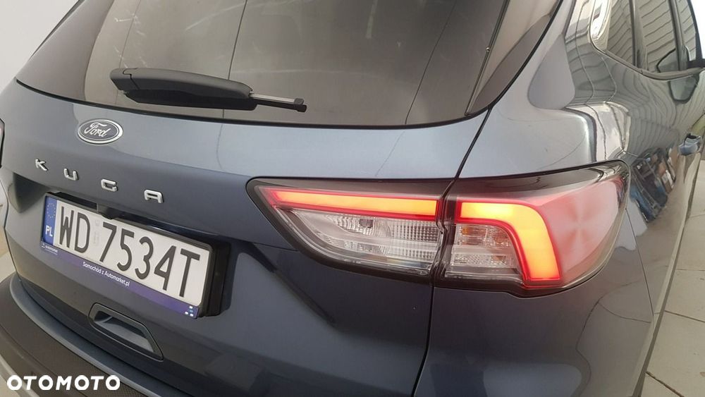Ford Kuga - 12