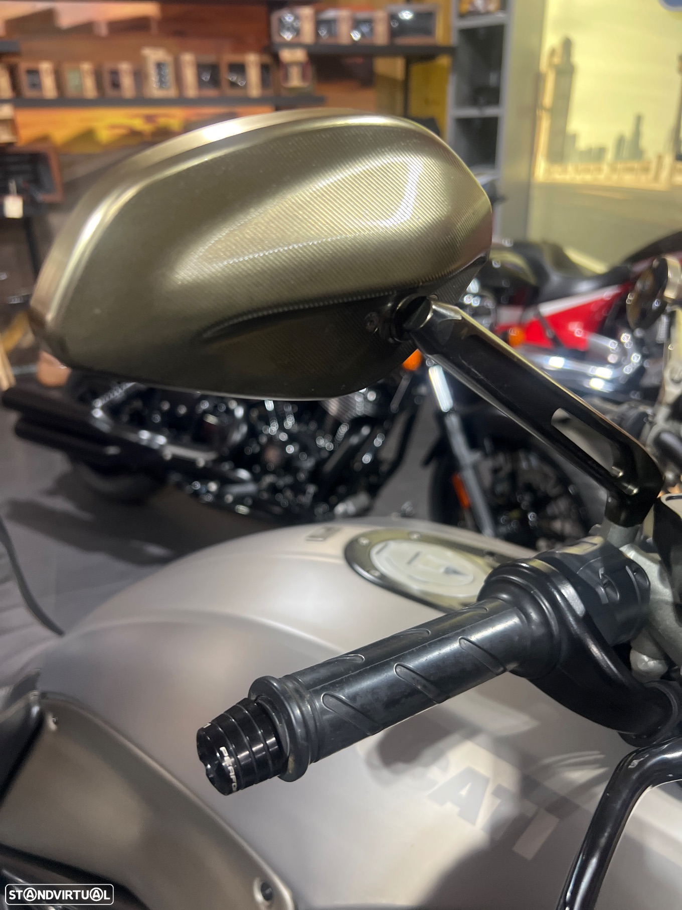 Ducati Diavel TITANIUM 318/500 - 26