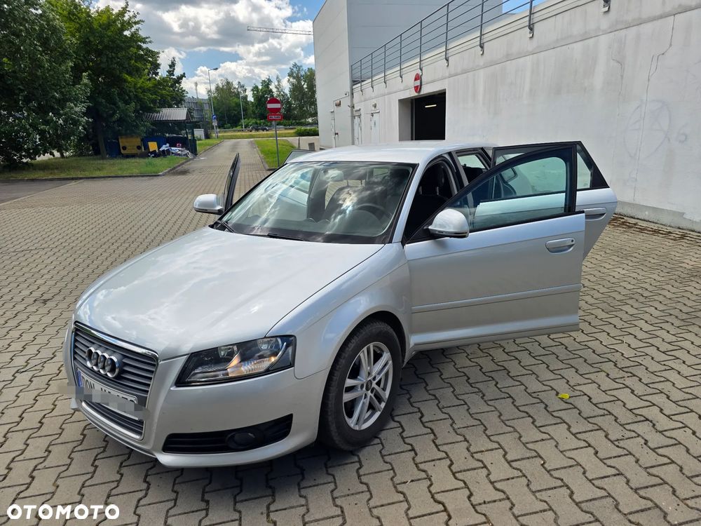 Audi A3 Sportback - 12