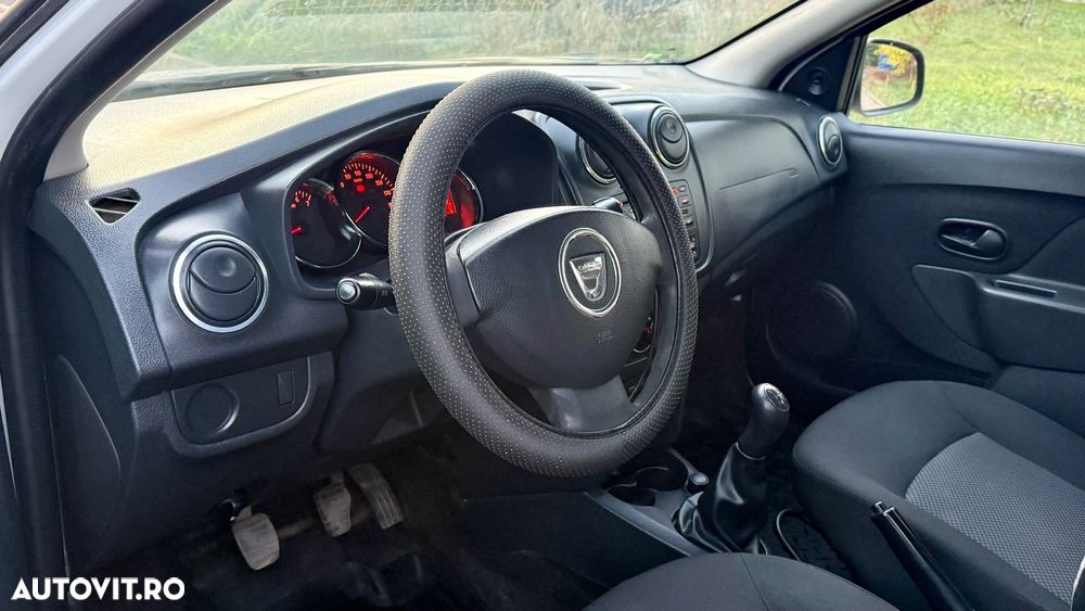 Dacia Logan MCV 1.2 Laureate - 10