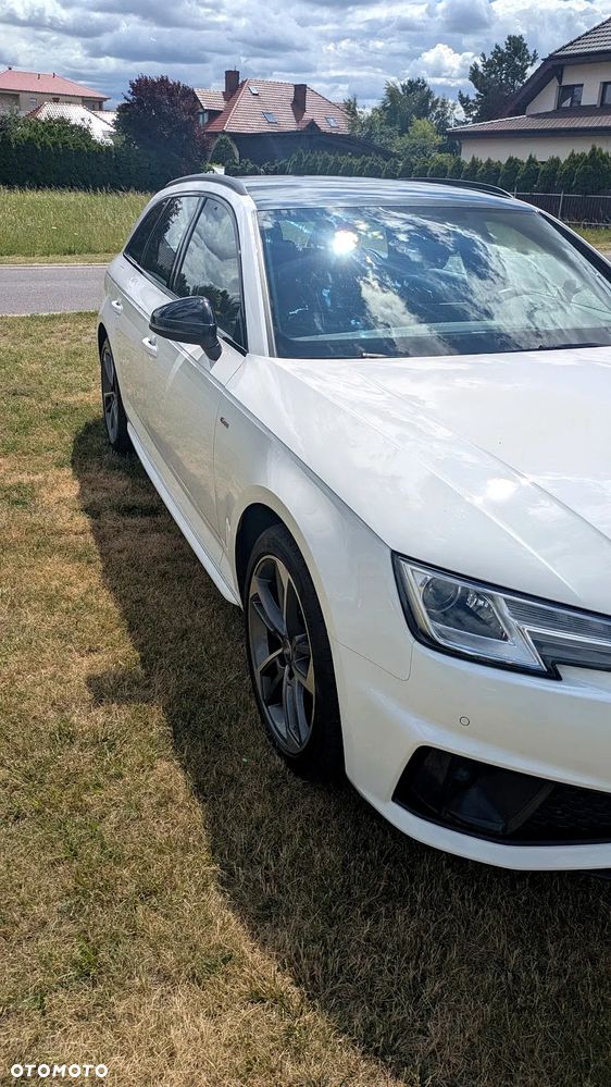 Audi A4 Avant 40 TFSI S tronic - 10