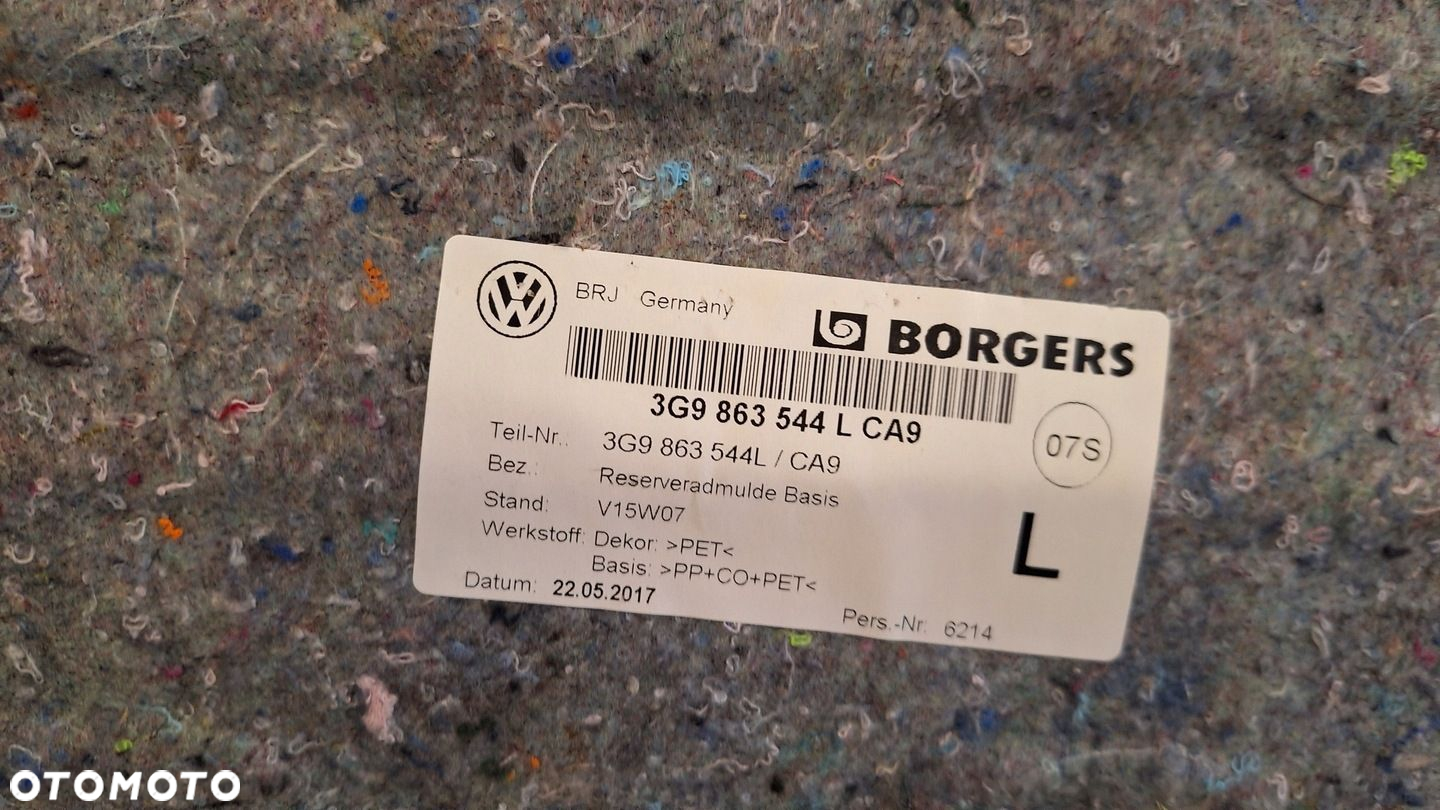 WYKŁADZINA BAGAŻNIKA VW PASSAT B8 KOMBI - 3