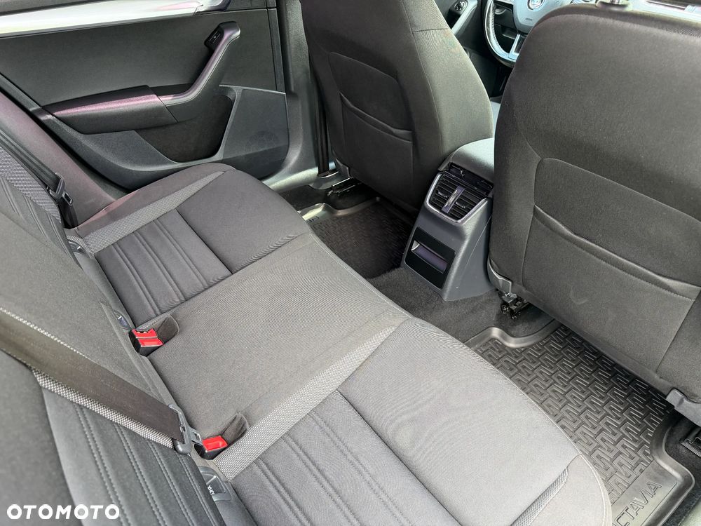 Skoda Octavia 2.0 TDI Ambition DSG EU6 - 16
