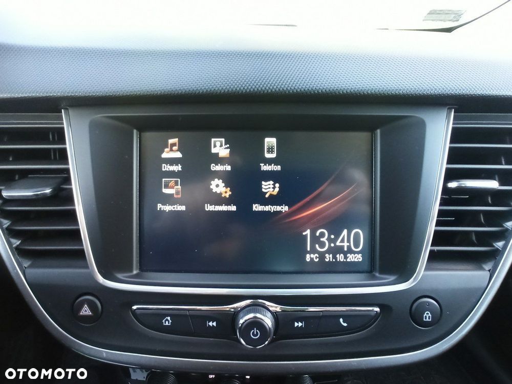 Opel Crossland X - 10