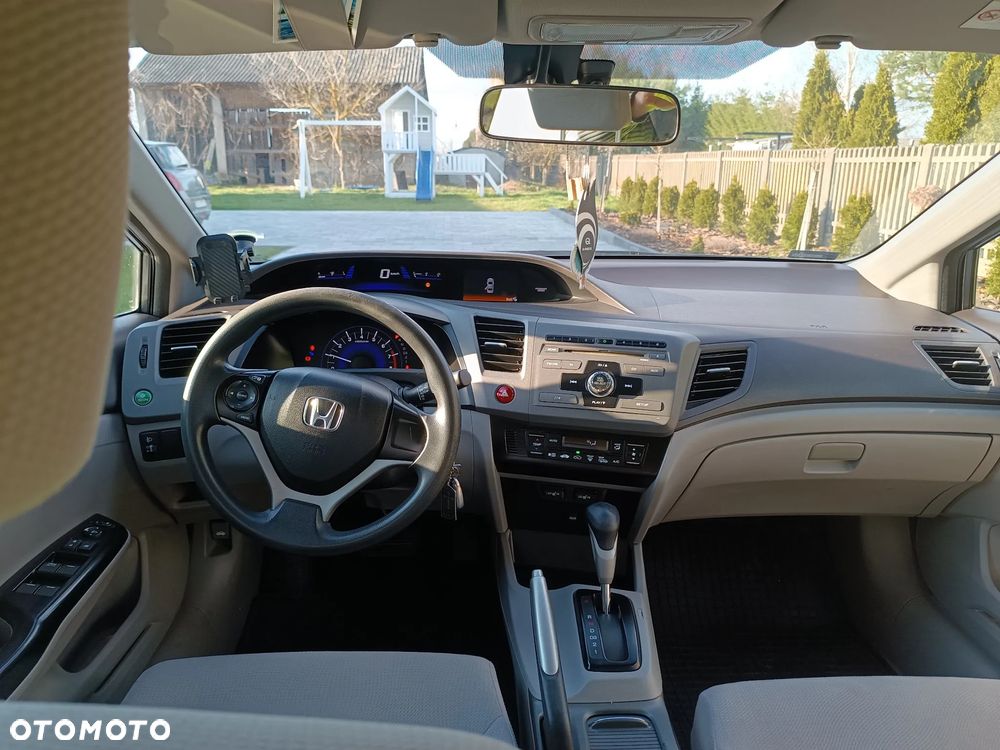 Honda Civic 1.8 Comfort - 9