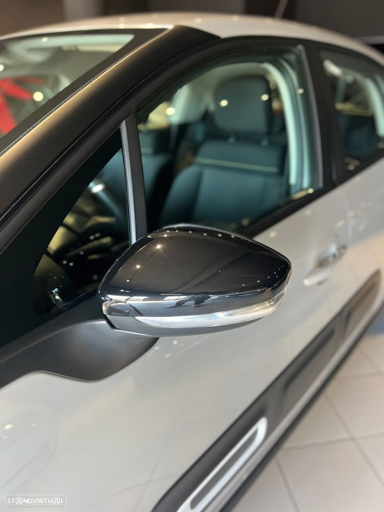 Citroën C3 1.2 PureTech Plus - 10