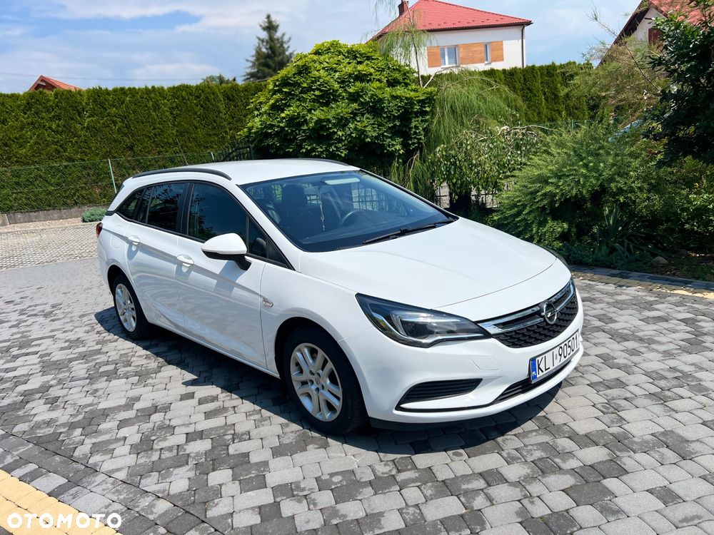 Opel Astra 1.6 CDTI Enjoy S&S - 2