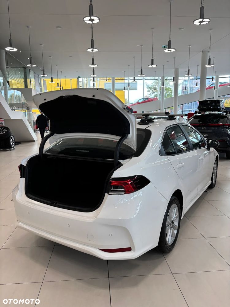 Toyota Corolla - 9