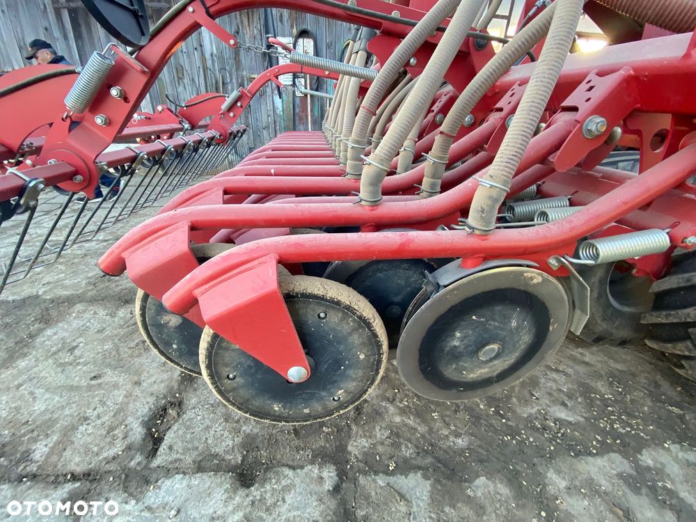 Kverneland U-DRILL PLUS 3001 - 8