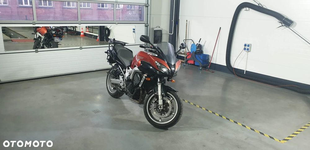 Yamaha FZ6 - 5
