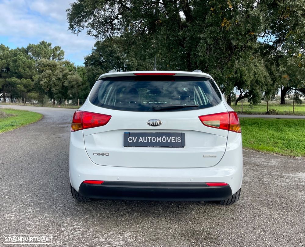 Kia Ceed SW 1.4 CRDi ECO - 6