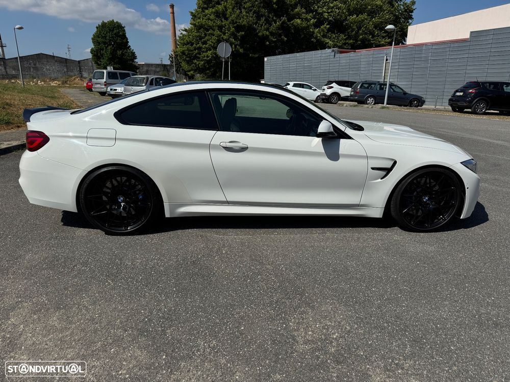 BMW M4 Auto - 11