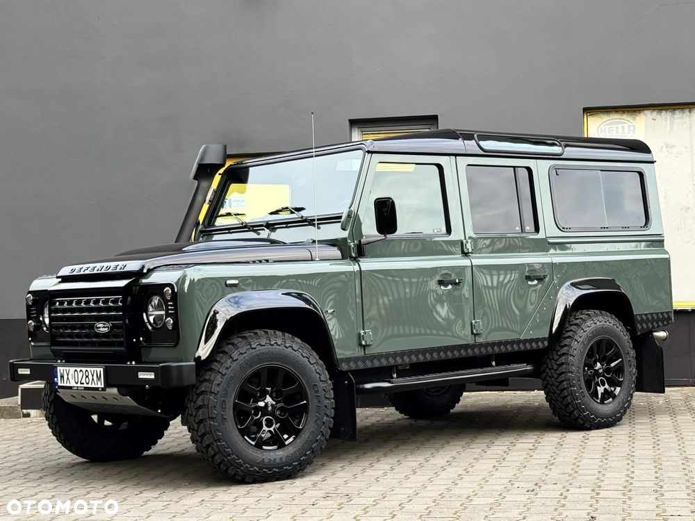 Land Rover Defender 110 2.2 TD4 SE Utility - 35