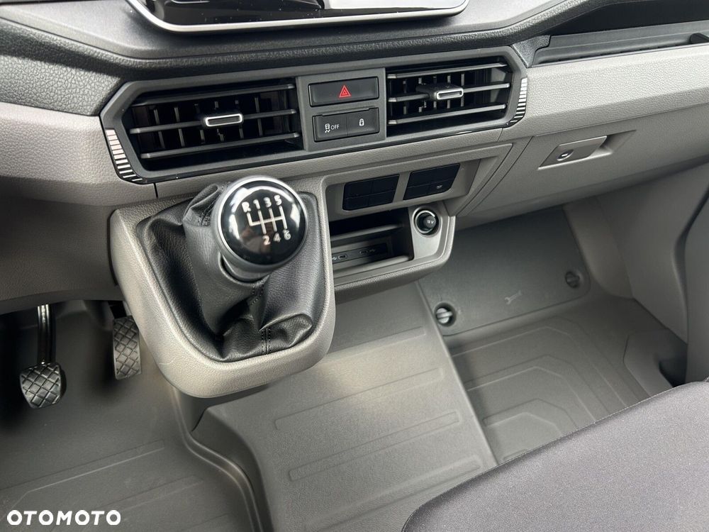 Volkswagen Crafter 35 Brygadówka LONG/L5H3, 2.0 BiTDI 163KM, 4490mm, Wysoki dach, r.o. 4490 mm, manualna 6-biegowa - 32