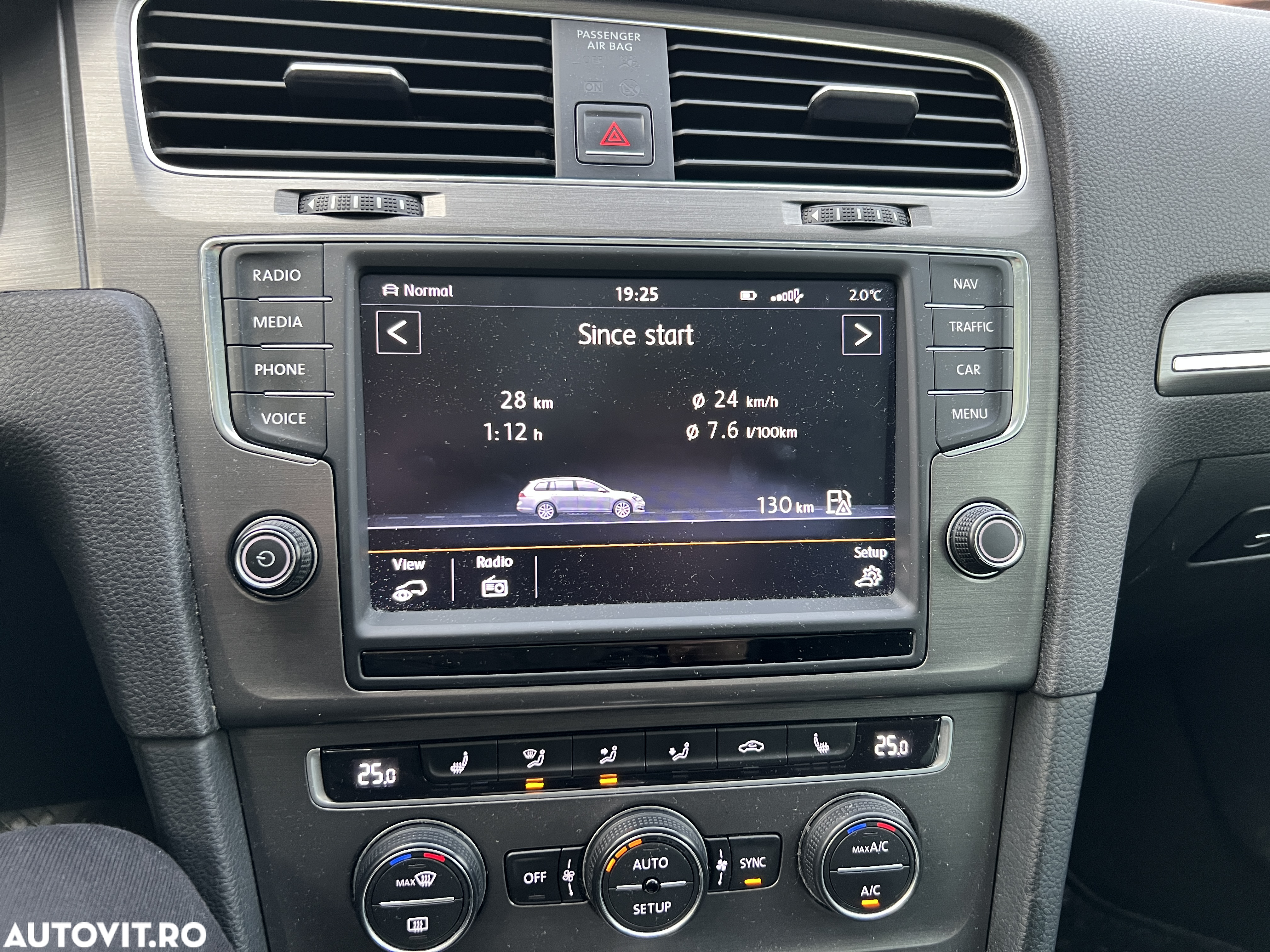 Volkswagen Golf Variant 1.6 BlueTDI DSG Comfortline - 8