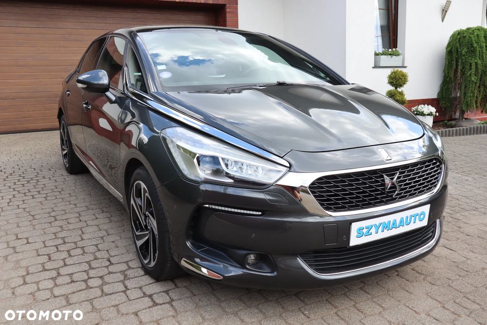 DS Automobiles DS 5 - 7