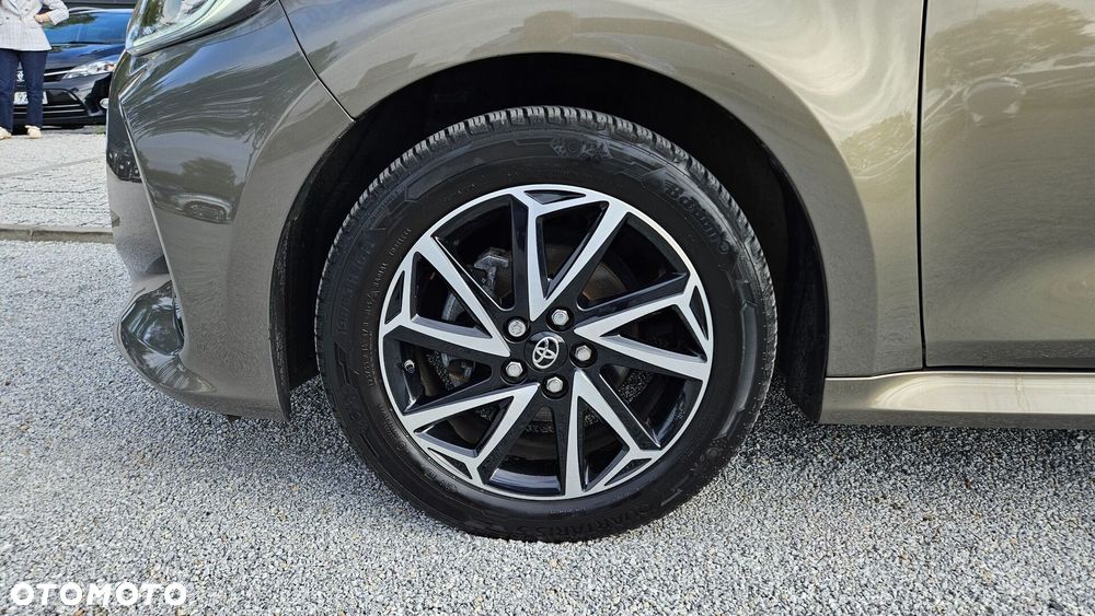 Toyota Yaris 1.5 Comfort - 16