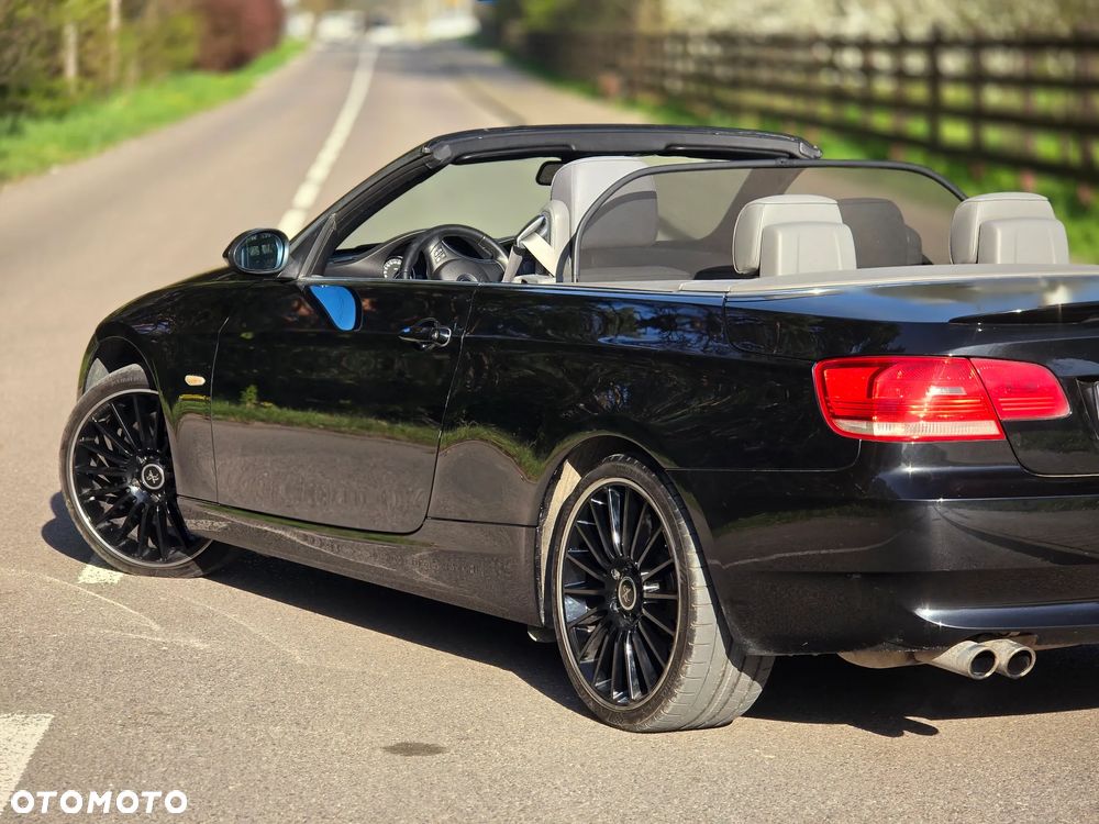 BMW Seria 3 330i M Sport Edition - 39