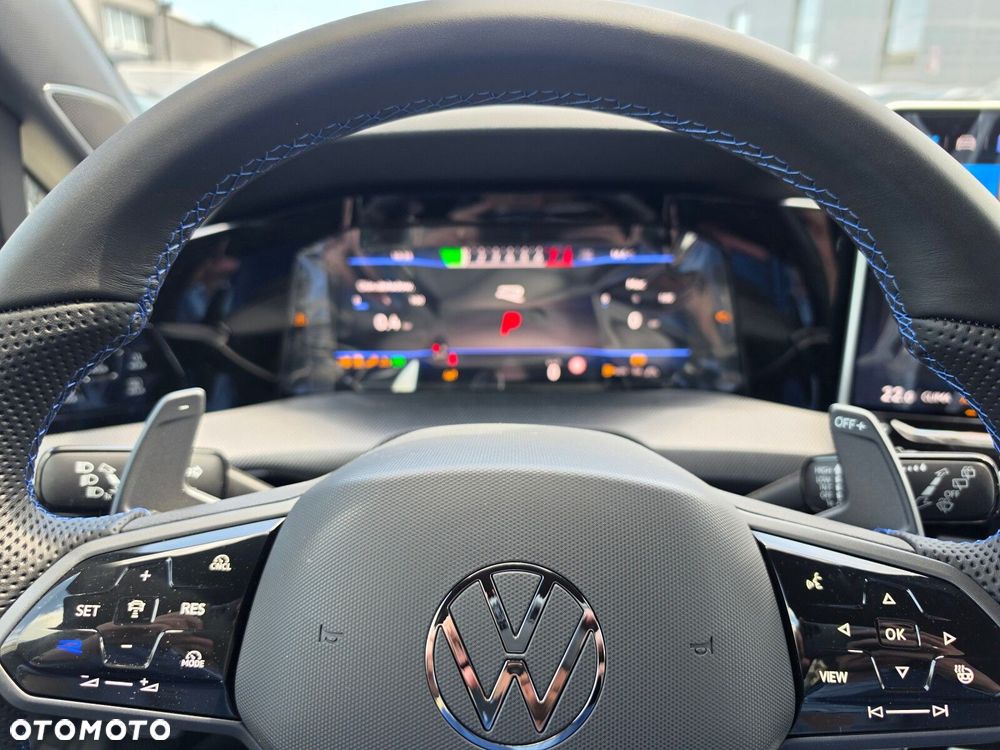 Volkswagen Golf - 15