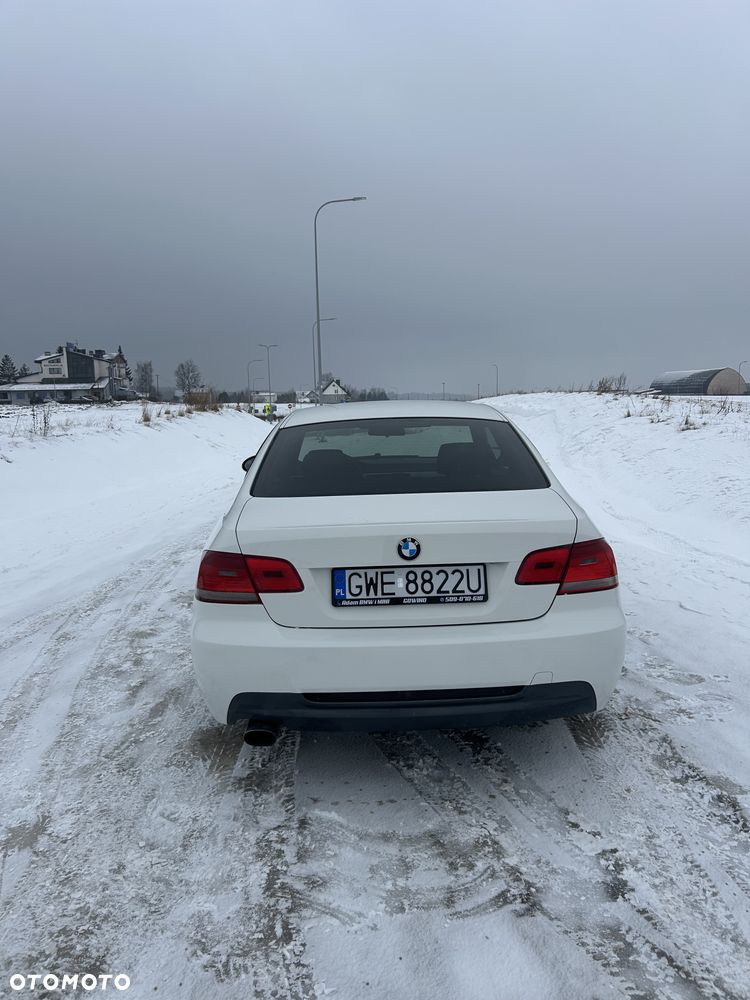 BMW Seria 3 320d - 8