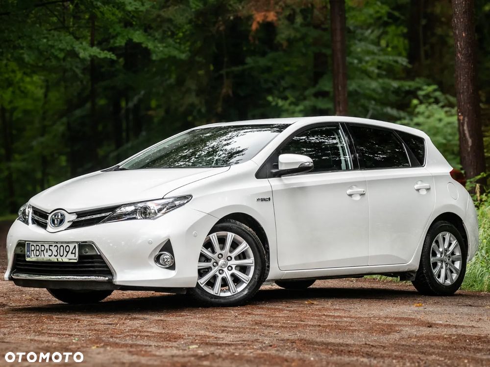 Toyota Auris - 2