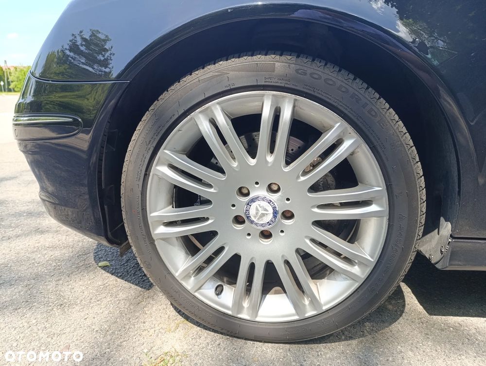 Mercedes-Benz Klasa E 300 Avantgarde - 19