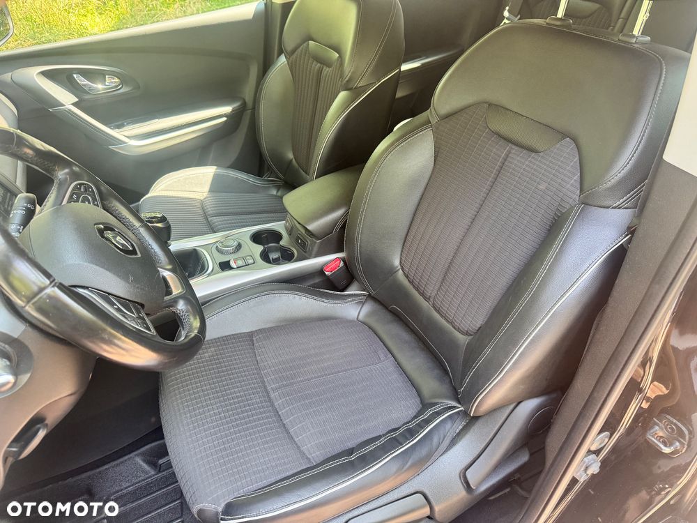 Renault Kadjar 1.6 dCi Energy Bose 4x4 - 7