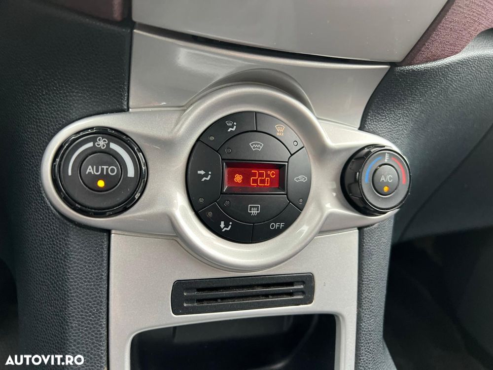 Ford Fiesta 1.6 TDCI Titanium - 20