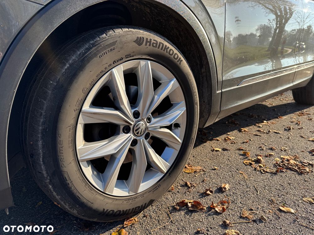 Volkswagen Tiguan - 17