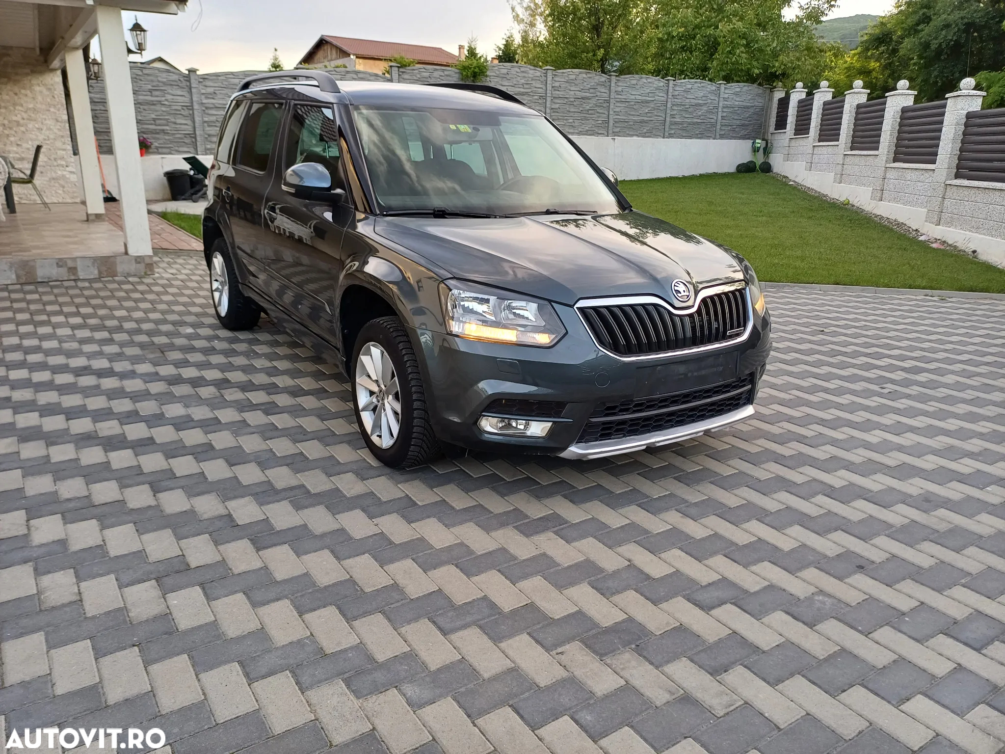 Skoda Yeti 1.6 TDI Active 4x2 Greenline - 2