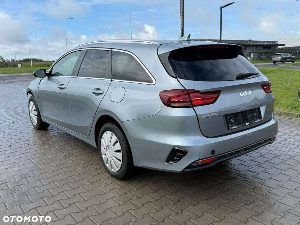 Kia Ceed 1.5 T-GDI Business Line - 3