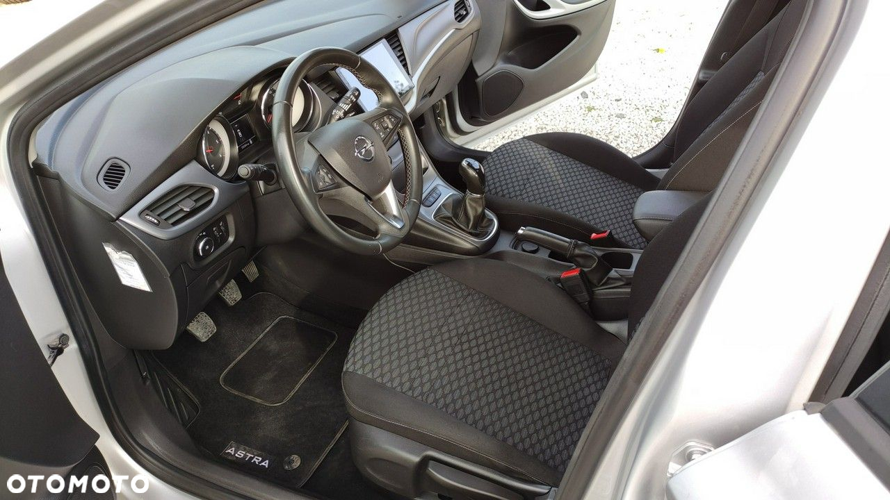 Opel Astra - 5