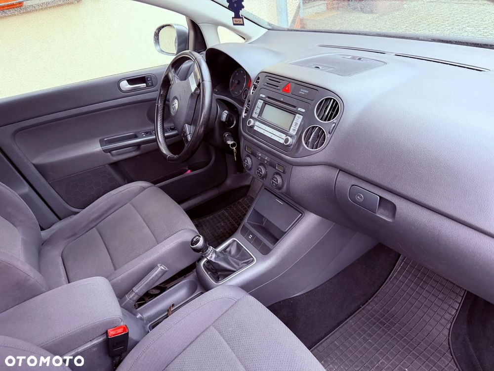 Volkswagen Golf Plus 1.9 TDI Comfortline - 16