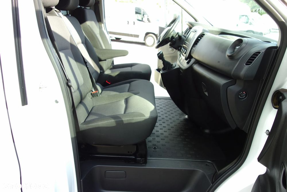 Renault Trafic Long  2.0 DCI 120 KM Klima Kamera Ledy 2 x Drzwi Boczne - 21