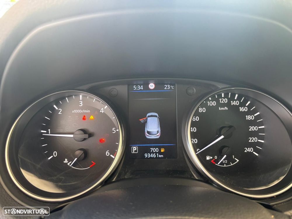 Nissan Qashqai 1.5 dCi Tekna+ DCT - 28