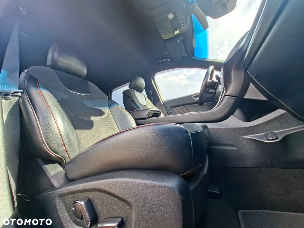 Ford Edge 2.0 EcoBlue Bi-Turbo 4x4 ST-LINE - 14