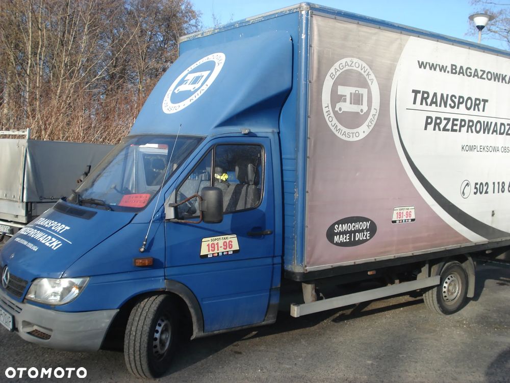 Mercedes-Benz SPRINTER 311 - kontener z windą - 6