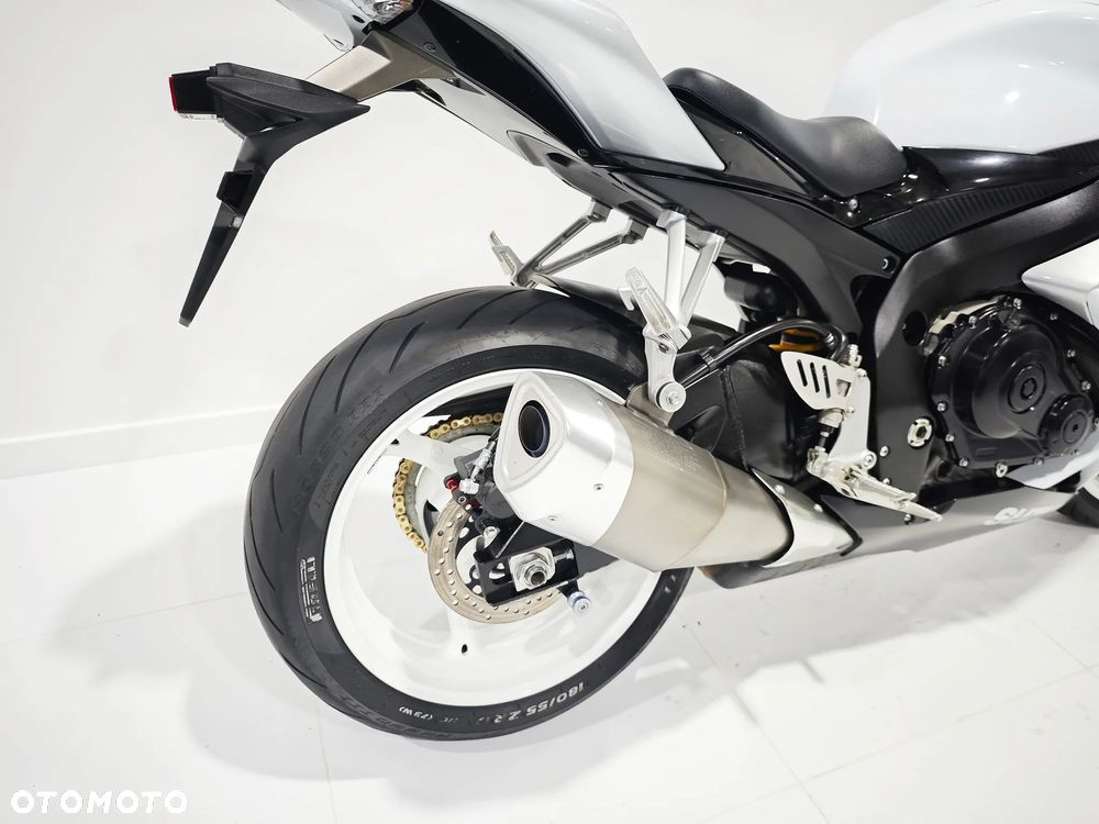 Suzuki GSX-R - 10