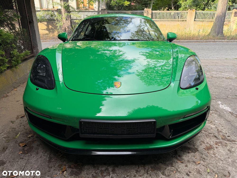 Porsche 718 Cayman - 13