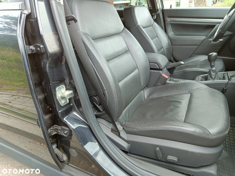 Opel Vectra 1.9 CDTI DPF Cosmo Plus - 23