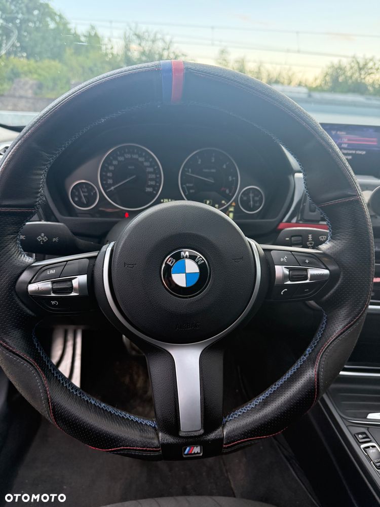 BMW Seria 3 320d - 17