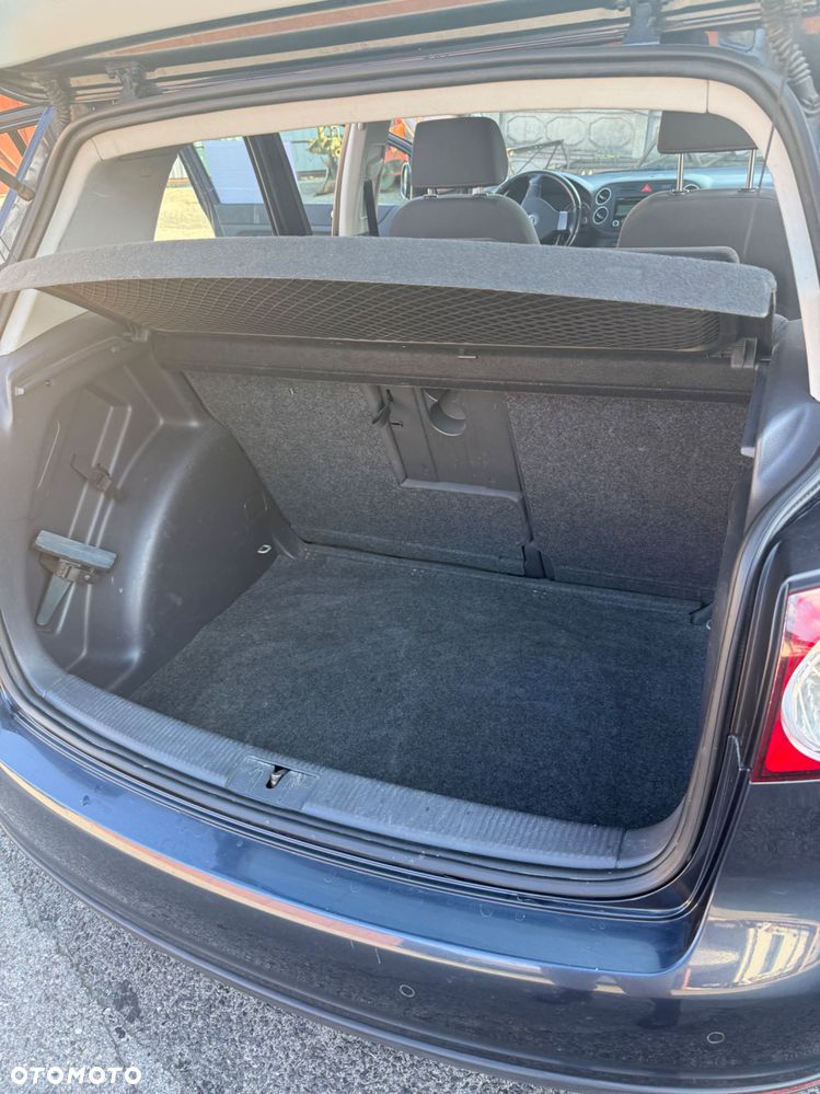 Volkswagen Golf Plus - 4