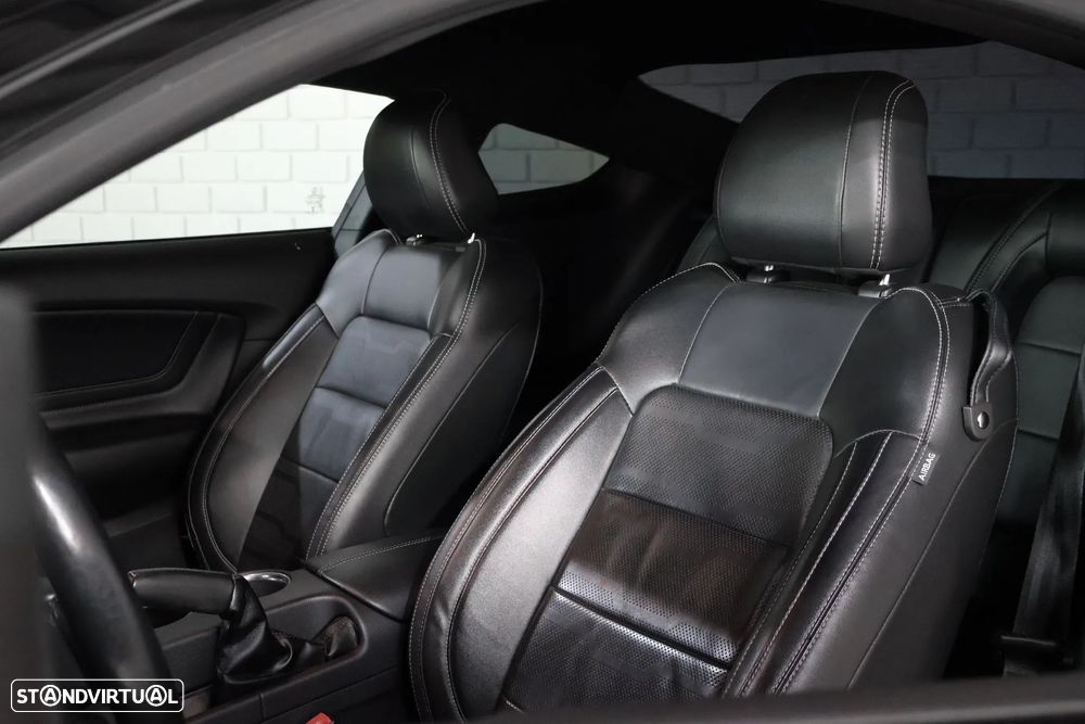Ford Mustang 2.3i EcoBoost Aut. - 15