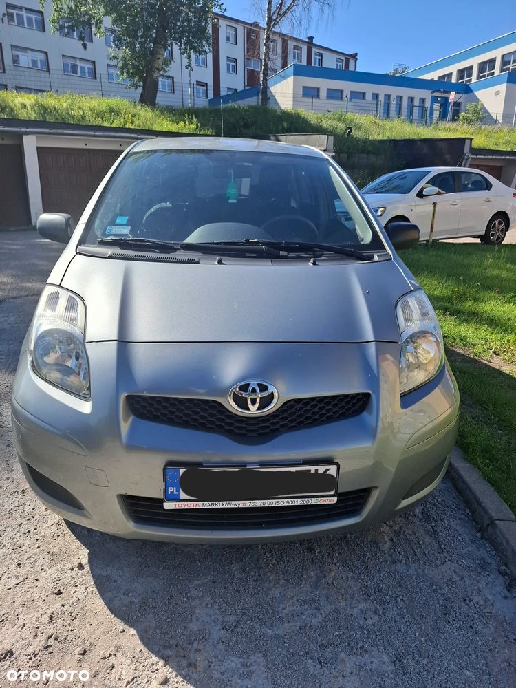 Toyota Yaris - 2